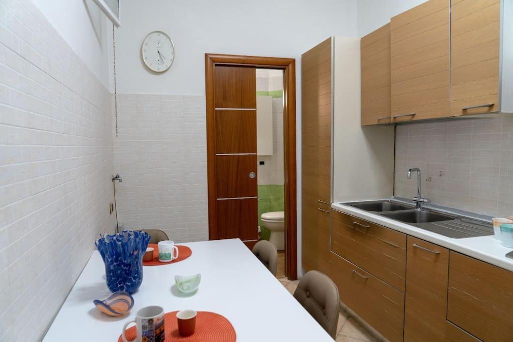 Home Nonna Sabina - Centro Storico Napoli Esterno foto