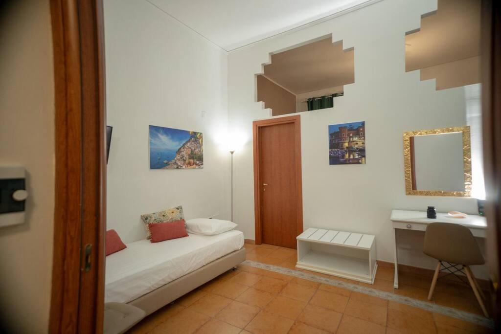 Home Nonna Sabina - Centro Storico Napoli Esterno foto
