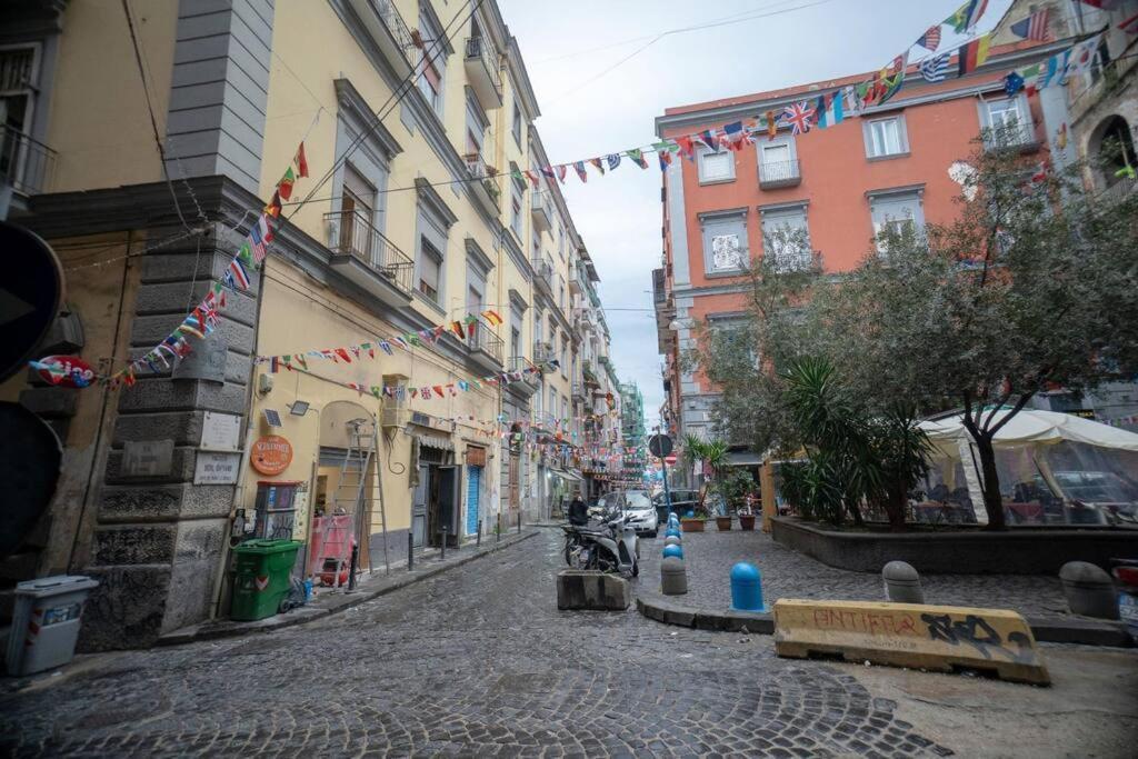 Home Nonna Sabina - Centro Storico Napoli Esterno foto
